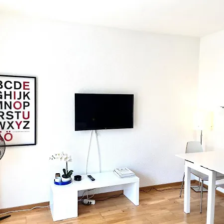 Boutique Studio, 5' From The 日内瓦