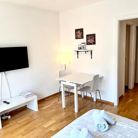 Boutique Studio, 5' From The 公寓